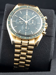 Omega Speedmaster 42mm 18k Moonshine Yellow Gold Green Dial Chronograph 310.60.42.50.10.001