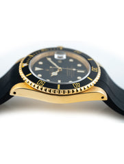 Rolex Submariner Date 40mm 18k Yellow Gold Black Dial & Bezel Ref 16618