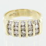 LADIES 14KT GOLD DIAMOND CLUSTER RING SIZE 10