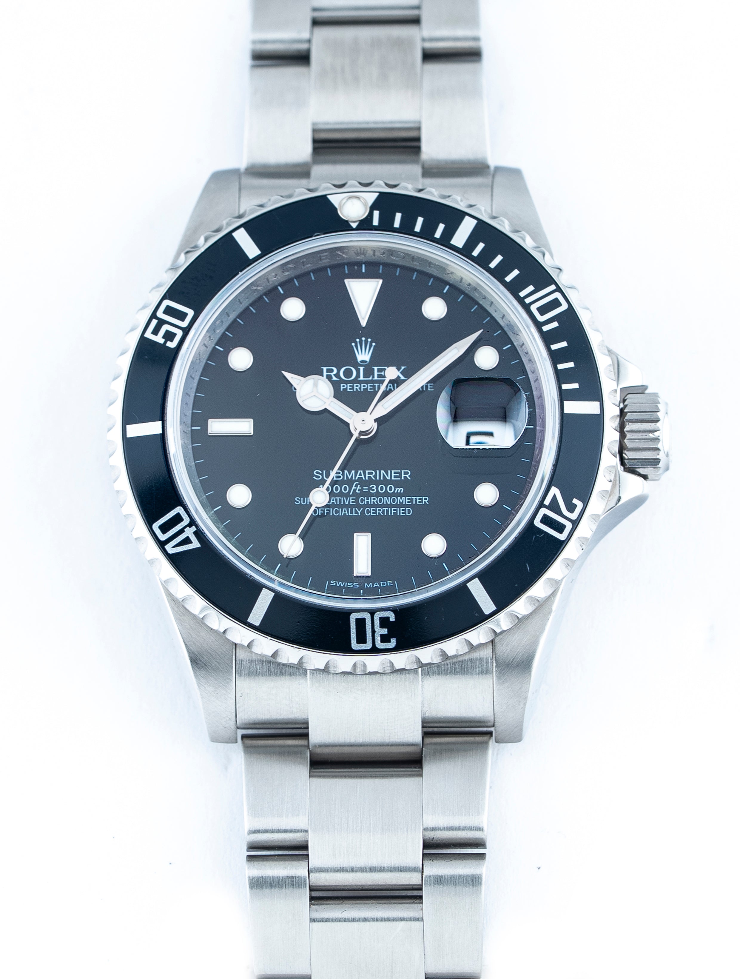 Rolex Submariner Date 40mm Edelstahl Schwarzes Zifferblatt 16610