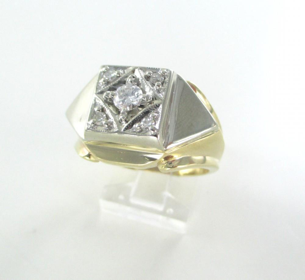 14KT YELLOW & WHITE GOLD DIAMOND RING 1.05 CARAT 10.5 GRAM SIZE 10