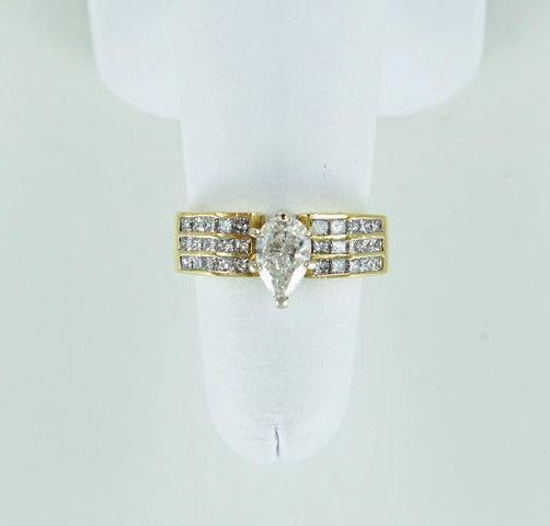 18KT YELLOW GOLD PEAR-CUT SOLITAIRE DIAMOND RING SIZE 6.5