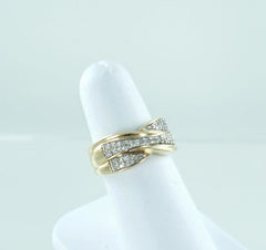 WOMANS 14KT YELLOW GOLD DIAMOND DOUBLE ROWS WEDDING BAND SIZE-7 015243001