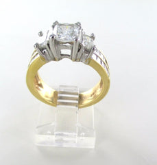 14KT YELLOW GOLD RING 25 DIAMONDS 2 CARAT 8.2 GRAMS SIZE 8 WEDDING BAND SOLITAIRE