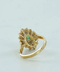 14KT YELLOW GOLD DIAMOND & EMERALD COCKTAIL RING SIZE 5.5