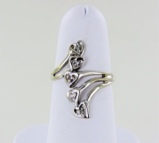 STERLING SILVER HEARTS RING SIZE 6