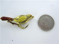 BIRD PIN BROOCH 18K YELLOW GOLD VINTAGE ENAMEL ANIMAL RED TAIL COLLECTOR ANTIQUE