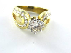 14KT YELLOW GOLD DIAMOND SOLITAIRE WEDDING BAND SIZE 6