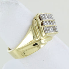 18KT YELLOW GOLD WITH 3 ROWS OF DIAMONDS SIZE 6